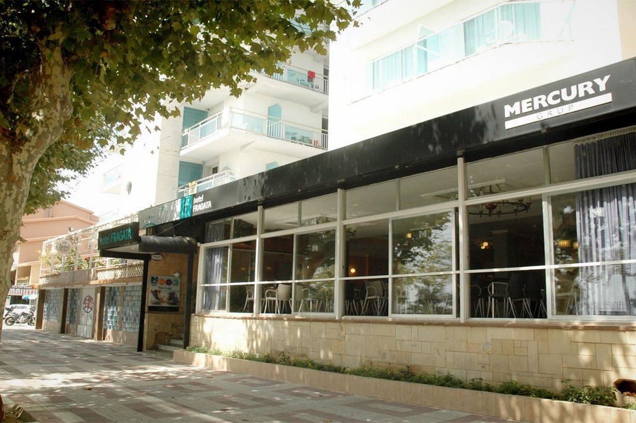 Hotel Fragata Calella Extérieur photo