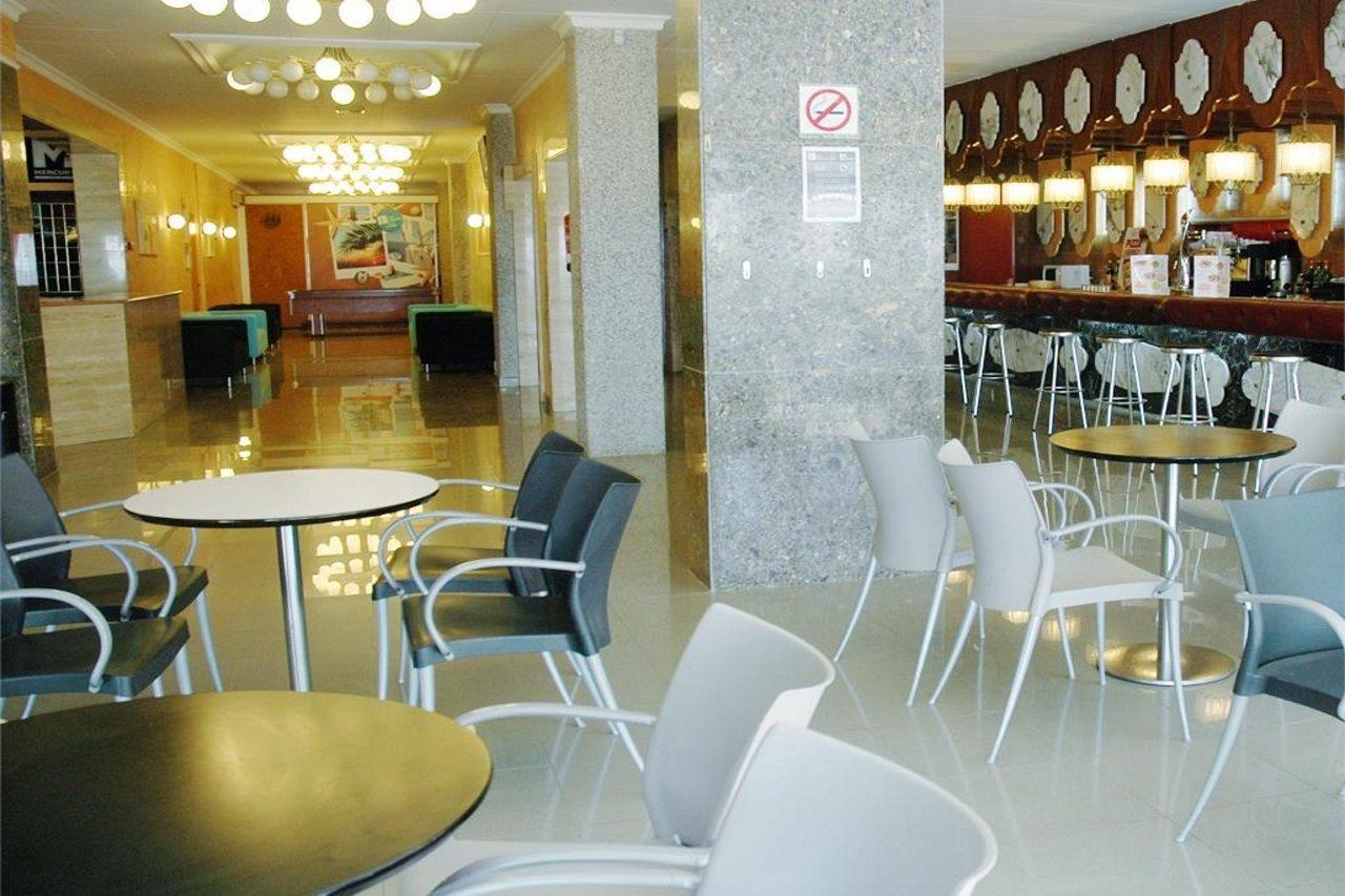 Hotel Fragata Calella Extérieur photo